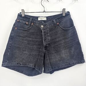 Abercrombie & Fitch The Dad Short Size 28, Size 6